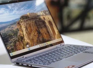 New Laptop Lenovo ThinkPad Yoga 8GB AMD Ryzen 5 SSD 512GB