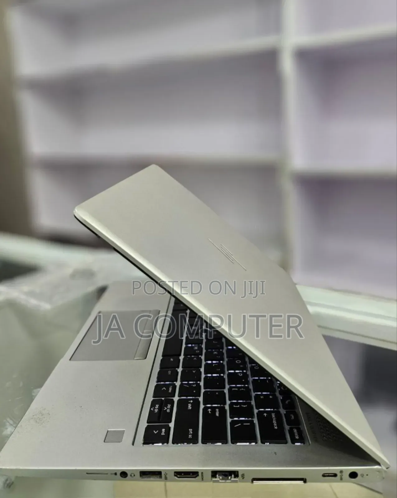 New Laptop HP EliteBook 830 G7 16GB AMD Ryzen 7 SSD 512GB