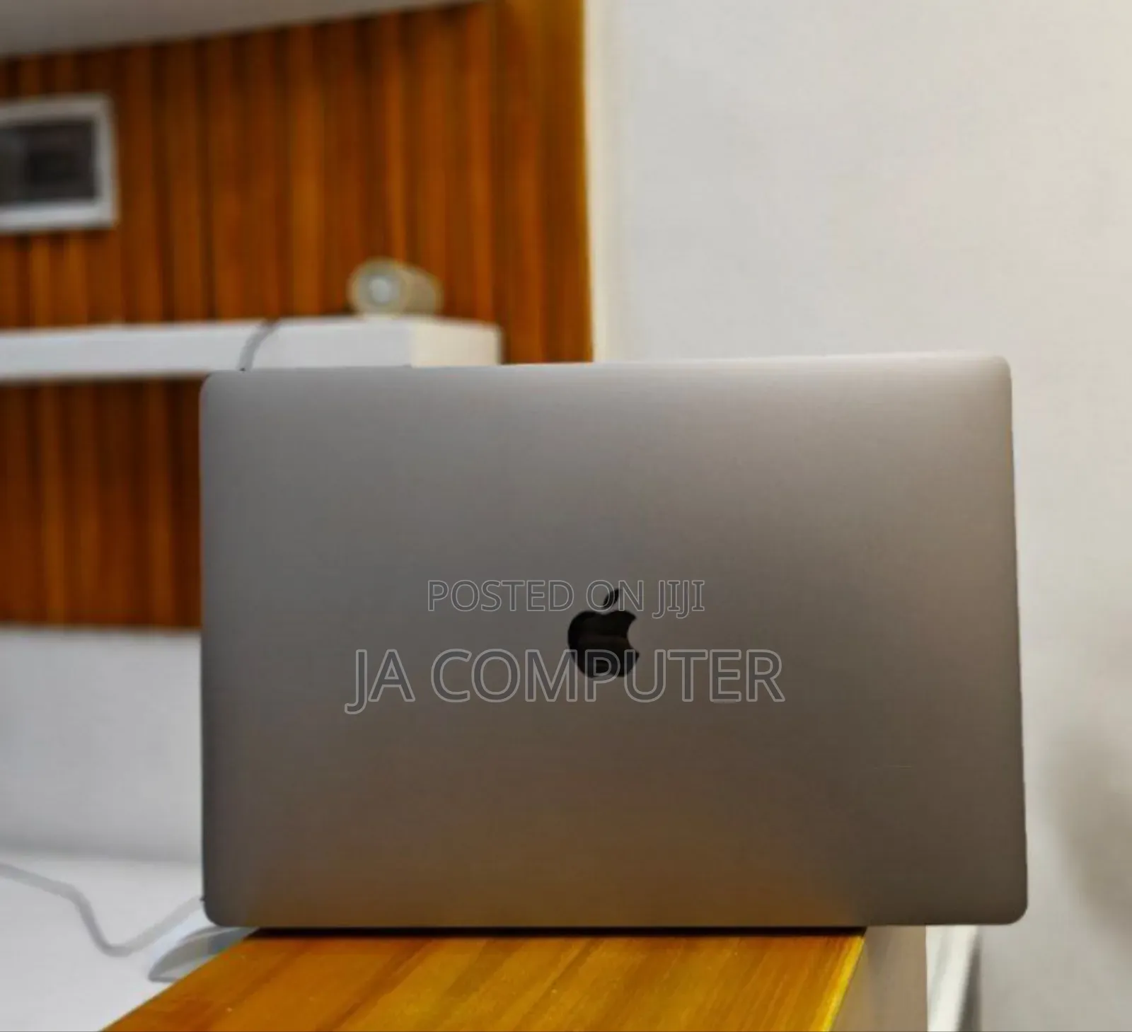 New Laptop Apple MacBook Pro 2019 64GB Intel Core I9 SSD 512GB