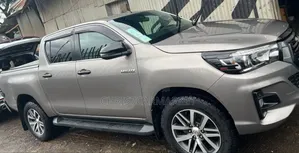 Toyota Hilux Revo Double Cab Deisel 2.4 AWD 2020 Gray