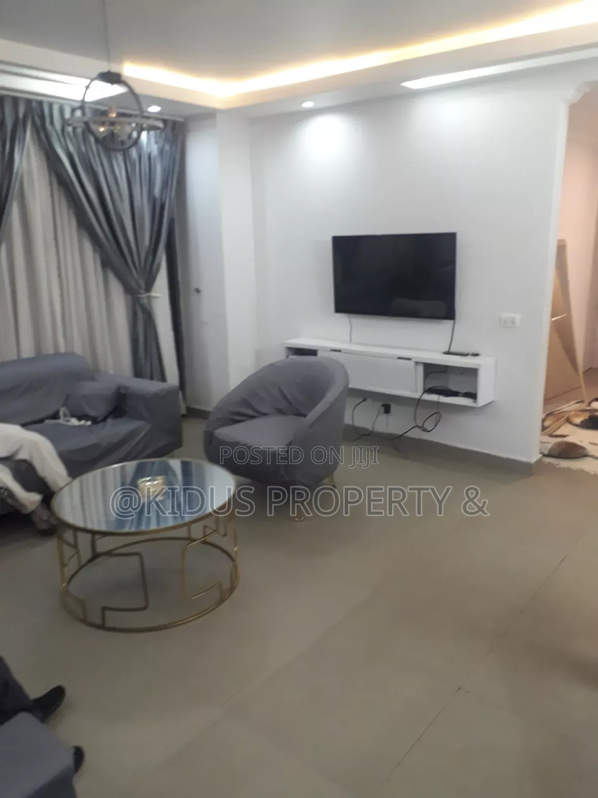 Furnished 3bdrm Apartment in Bisrate Gebreale, Nifas Silk-Lafto