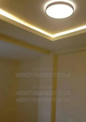 8bdrm House in Bole for sale