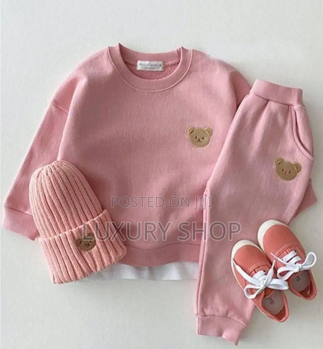 Unisex Soft Warm Sweatshirt and Pant Set