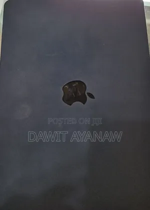 New Laptop Apple MacBook Air 2022 M2 8GB Apple M2 SSD 256GB