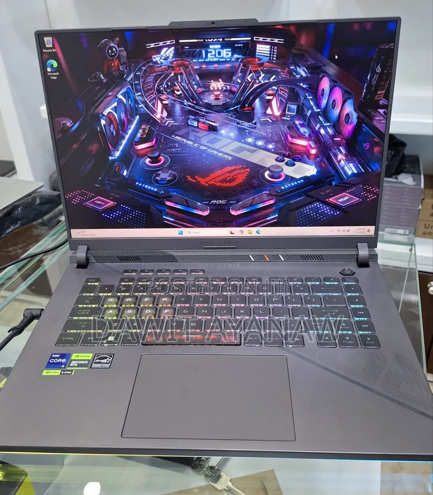 New Laptop Asus ROG Strix G15 16GB Intel Core I9 SSD 1T
