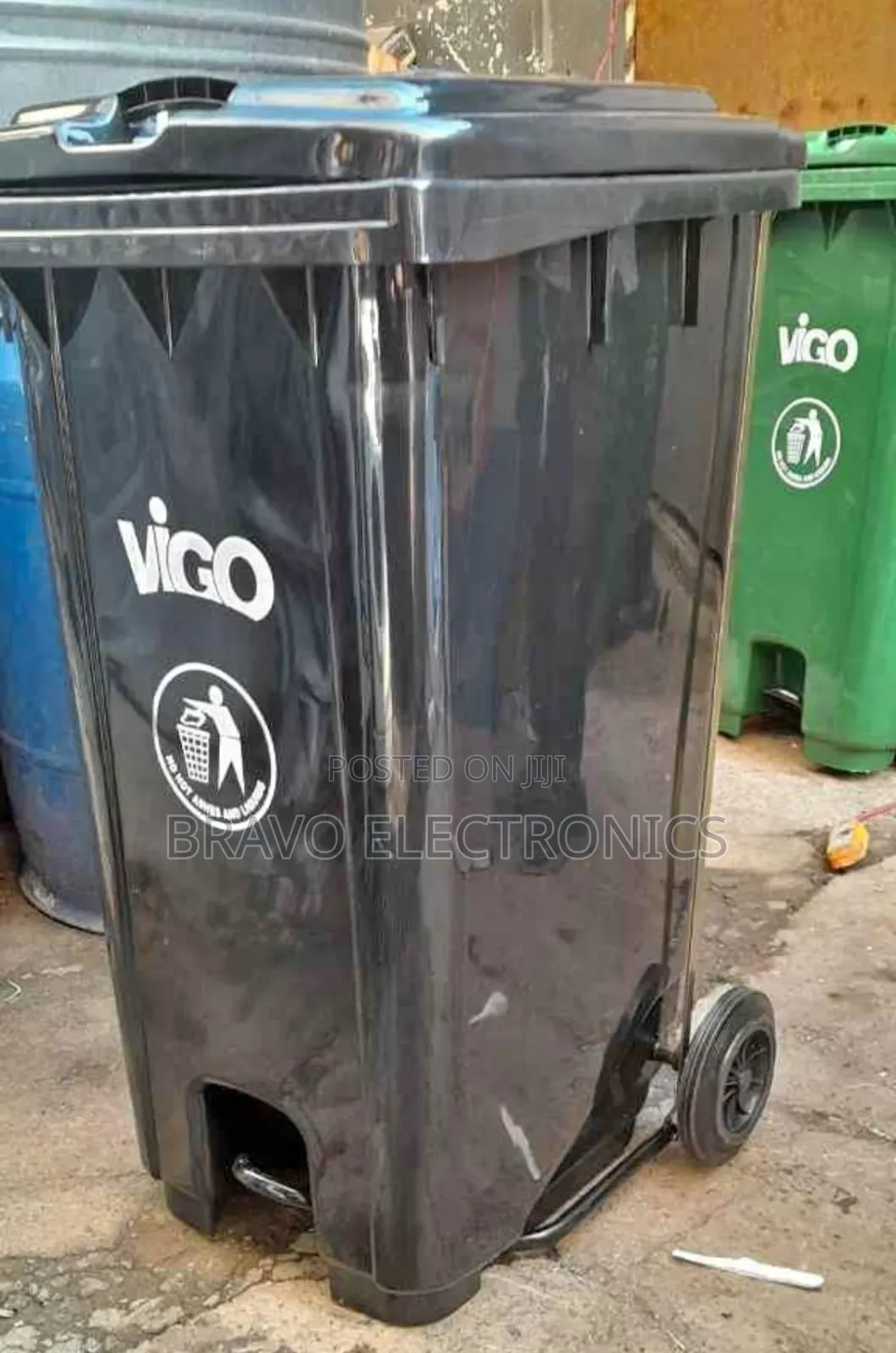 Trush Can Keep It Clean! Stylish Durable Trash Can