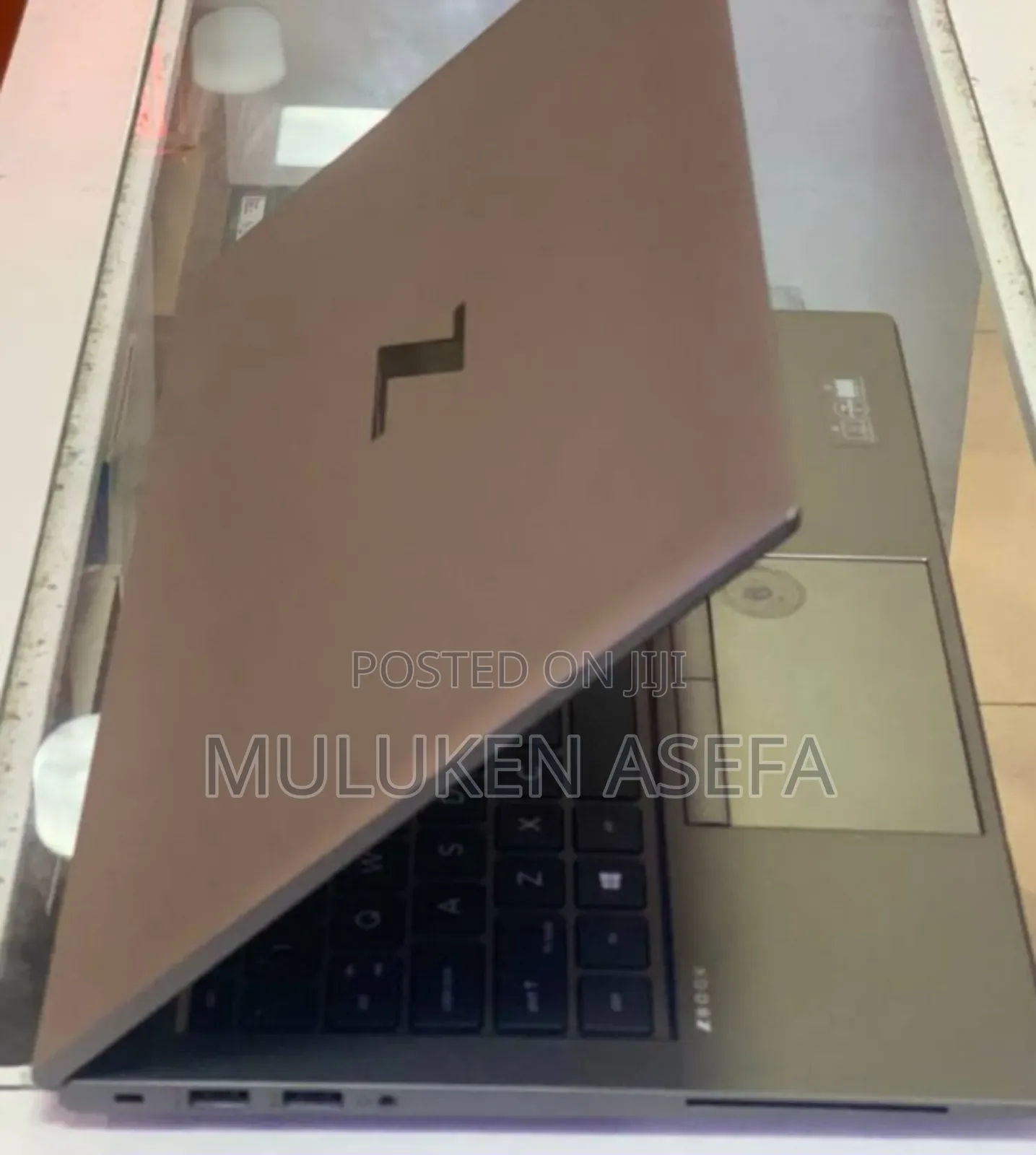 New Laptop HP ZBook 14 16GB Intel Core I7 SSD 512GB