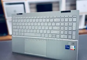 New Laptop HP Pavilion 15 12GB Intel Core I5 SSD 512GB