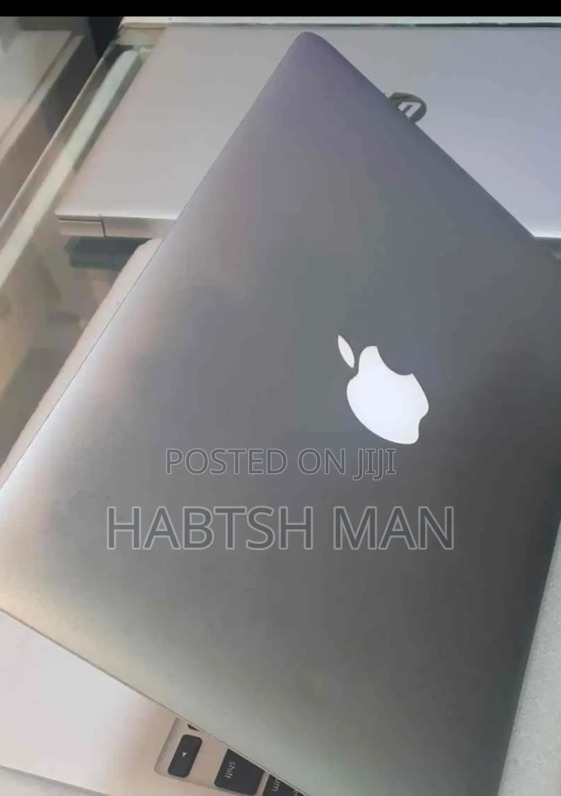 New Laptop Apple MacBook Air 2011 4GB Intel Core I5 SSD 128GB