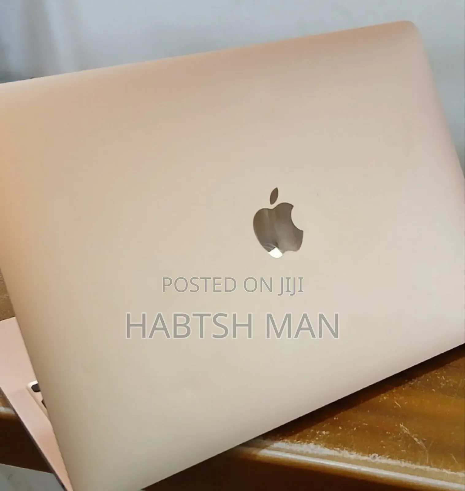 New Laptop Apple MacBook Air 2020 M1 8GB Apple M1 SSD 256GB