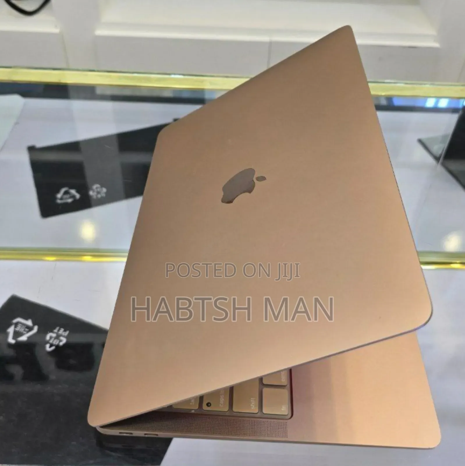 New Laptop Apple MacBook Air 2020 M1 8GB Apple M1 SSD 256GB