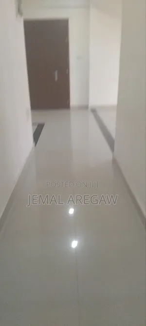 3bdrm Apartment in Noahrealestate, Bole for sale