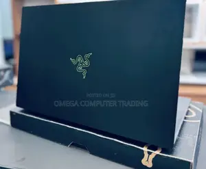 New Laptop Razer Blade Advanced 16GB Intel Core i7 SSD 1T