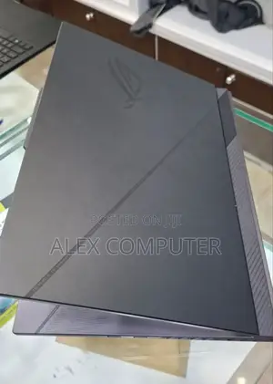 New Laptop Asus ROG Strix G16 G614 32GB Intel Core I7 SSD 1T