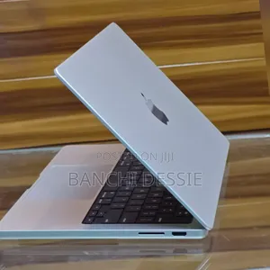 New Laptop Apple MacBook Pro 2023 M3 14-inch 8GB Apple M3 Pro SSD 512GB