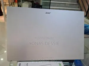 New Laptop Acer Aspire V5-551 8GB Intel Core i3 SSD 512GB