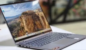 Photo - New Laptop Lenovo Yoga 7i 8GB AMD Ryzen 5 SSD 512GB