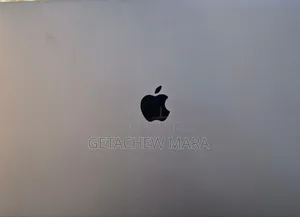 New Laptop Apple MacBook Pro 2019 32GB Intel Core I9 SSD 512GB