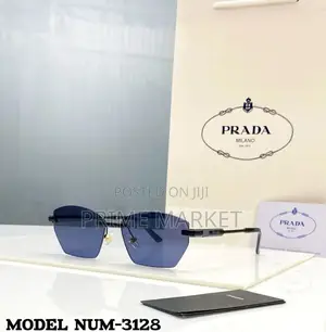 Prada Sunglass