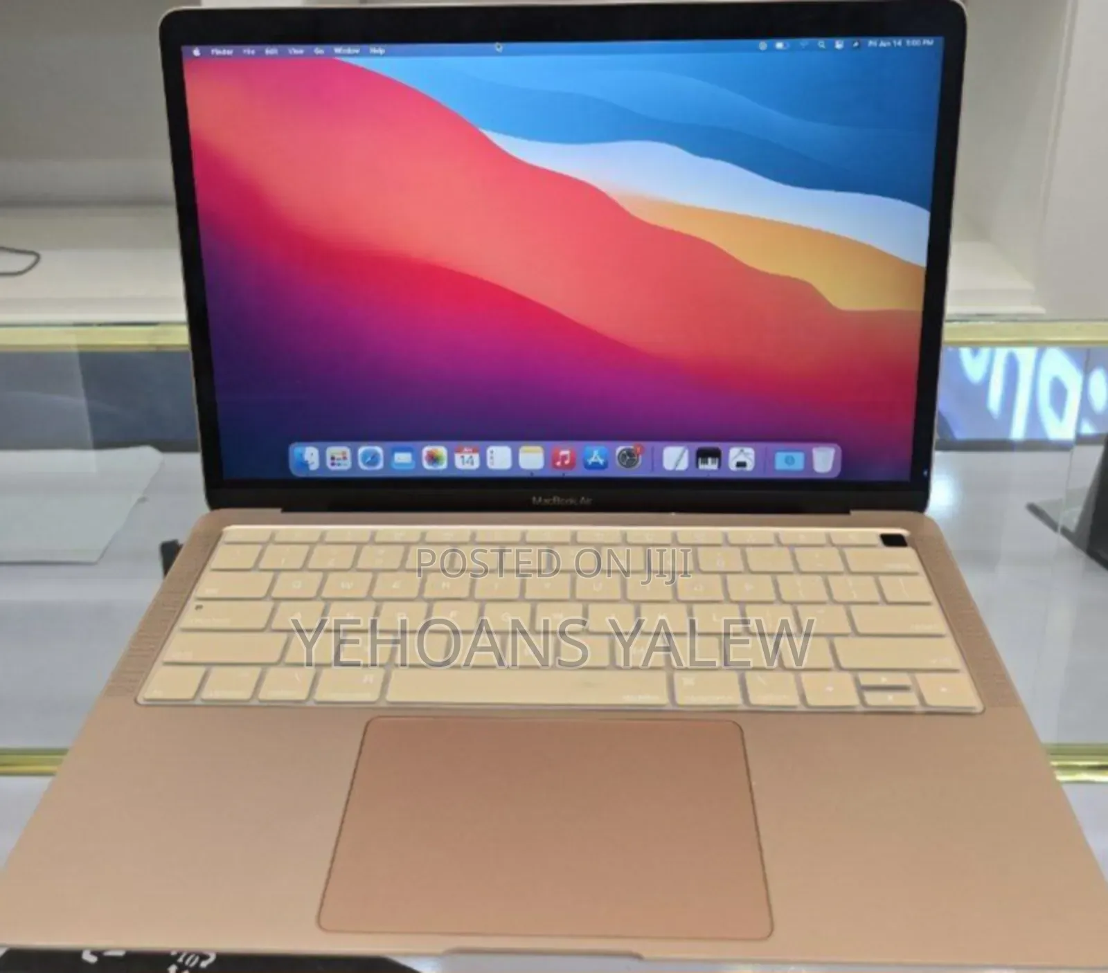 New Laptop Apple MacBook Air 2020 M1 8GB Apple M1 SSD 256GB