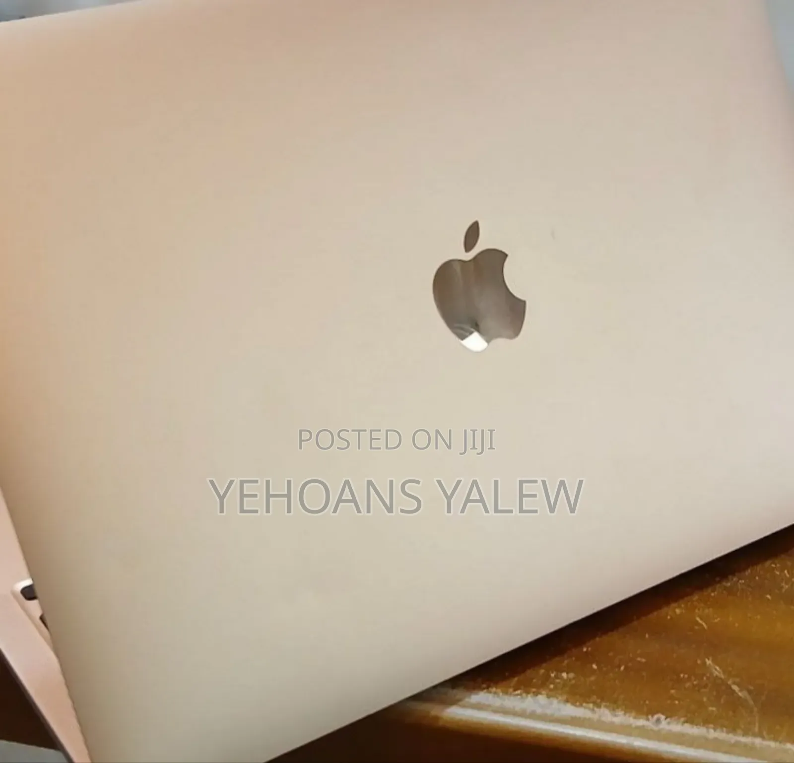 New Laptop Apple MacBook Air 2020 M1 8GB Apple M1 SSD 256GB