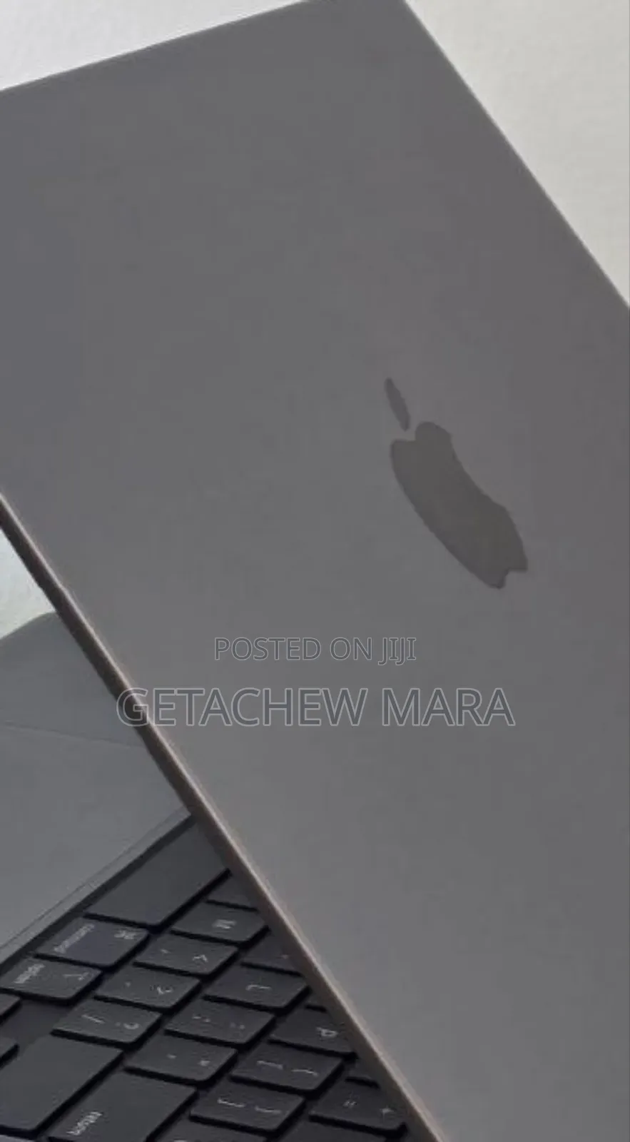 New Laptop Apple MacBook Pro M1 8GB Intel Core I5 SSD 512GB