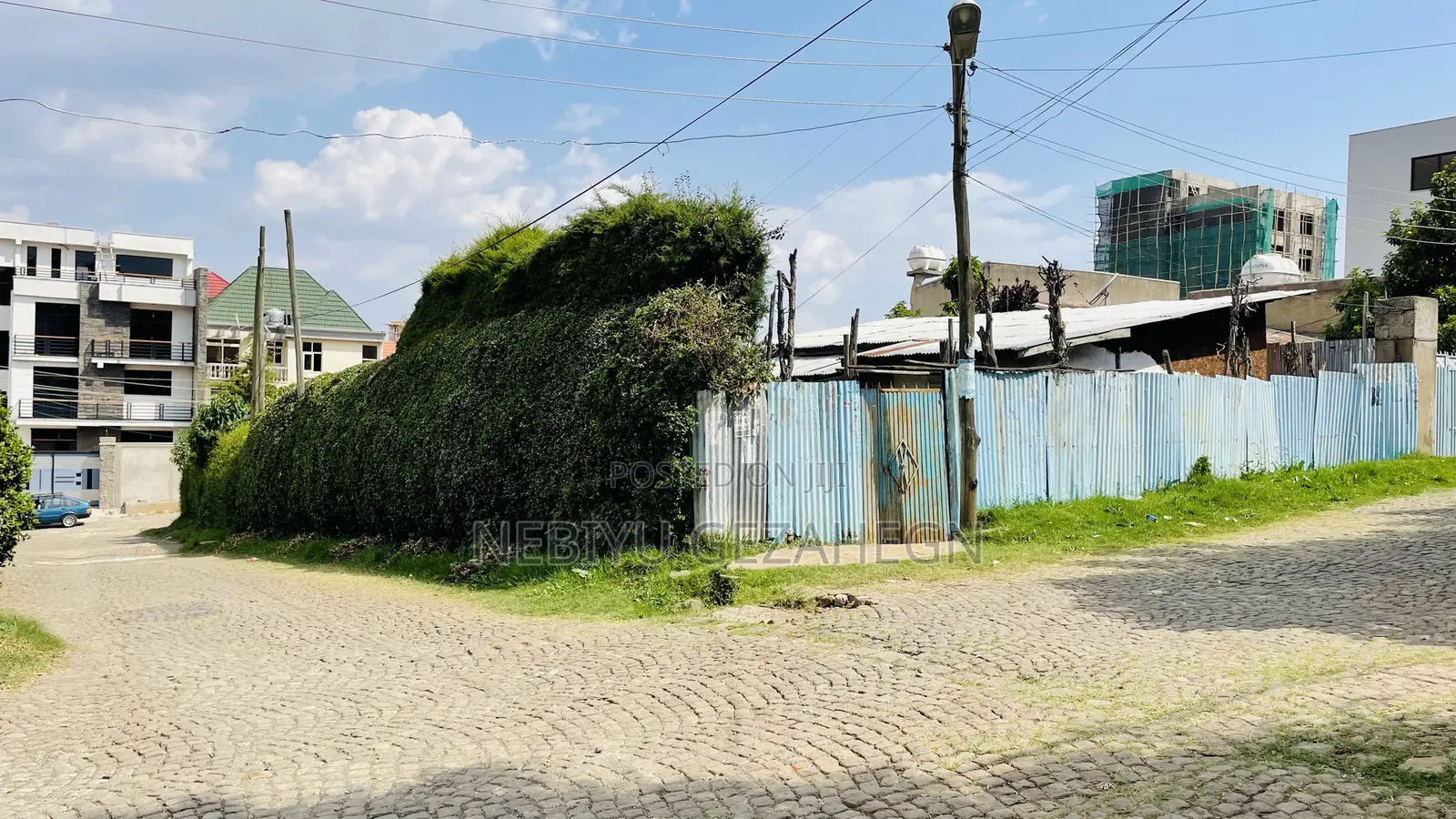 3bdrm House in Mehandis, Kolfe Keranio for sale