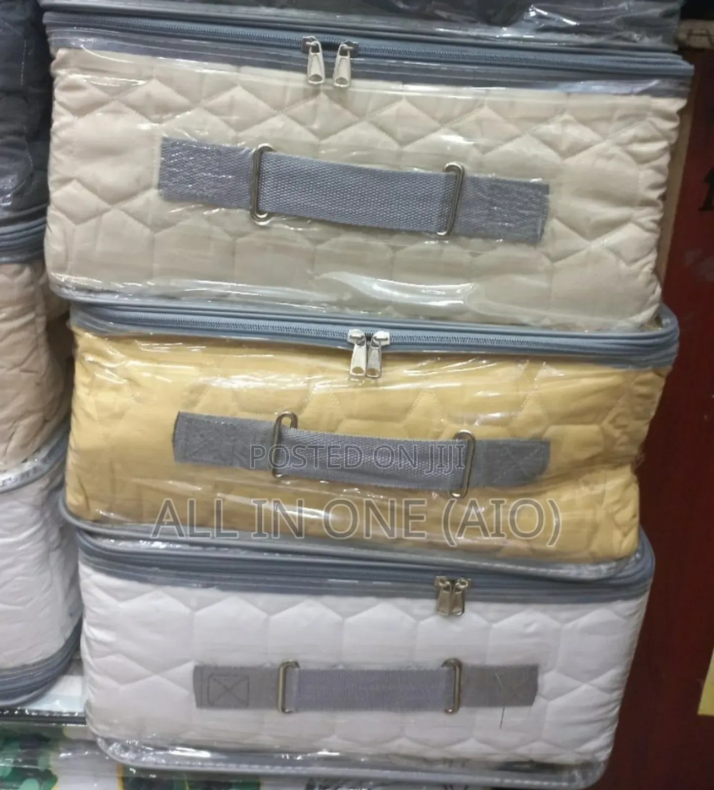 Milano Bedspread አልጋ ልብስ -ሚላኖ