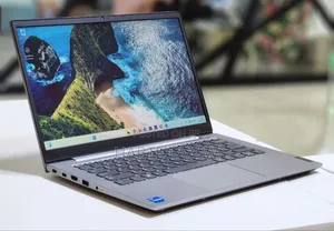 Photo - New Laptop Lenovo ThinkPad 13 16GB Intel Core I5 SSD 512GB