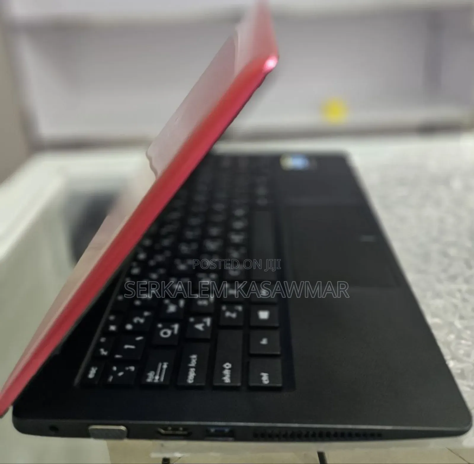 New Laptop Asus ROG Strix G15 2GB Intel Celeron SSD 320GB