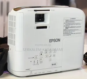 Epson Projector Model: Eb-X51 Has: Bag Remote