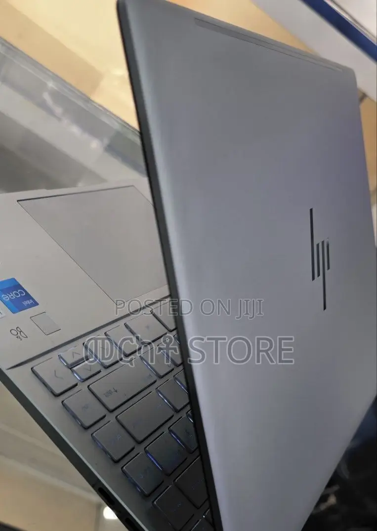 New Laptop HP 16GB Nvidia SSD 1T