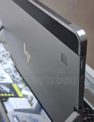 New Laptop HP 8GB Intel Core I5 SSD 256GB