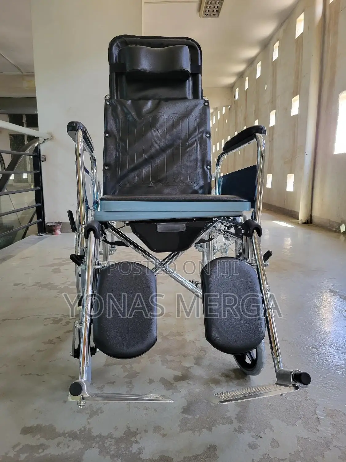 Toilet Wheelchair痲0ዊልቼር፯፯are Constructed With Easy-to-Clean