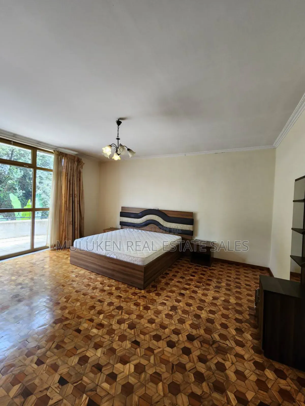 4bdrm Villa in Yeka for sale