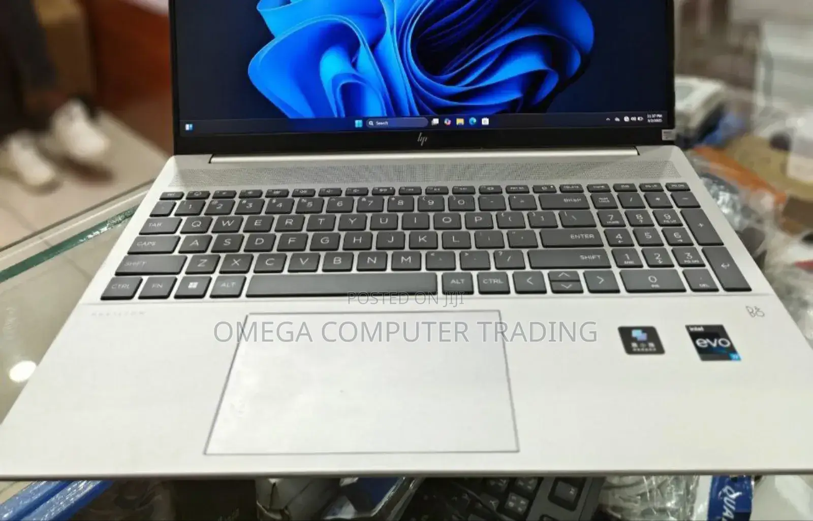 New Laptop HP Pavilion 15 16GB Intel Core i7 SSD 1T