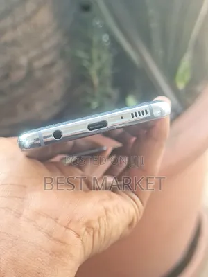 Samsung Galaxy S10e 128 GB Blue