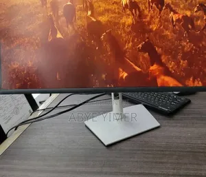 Photo - 1dell 32’ Uhd (3840×2160) Frameless Monitor Panel