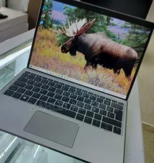 Photo - New Laptop HP Elite X2 1011 G1 8GB Intel Core I5 SSD 256GB