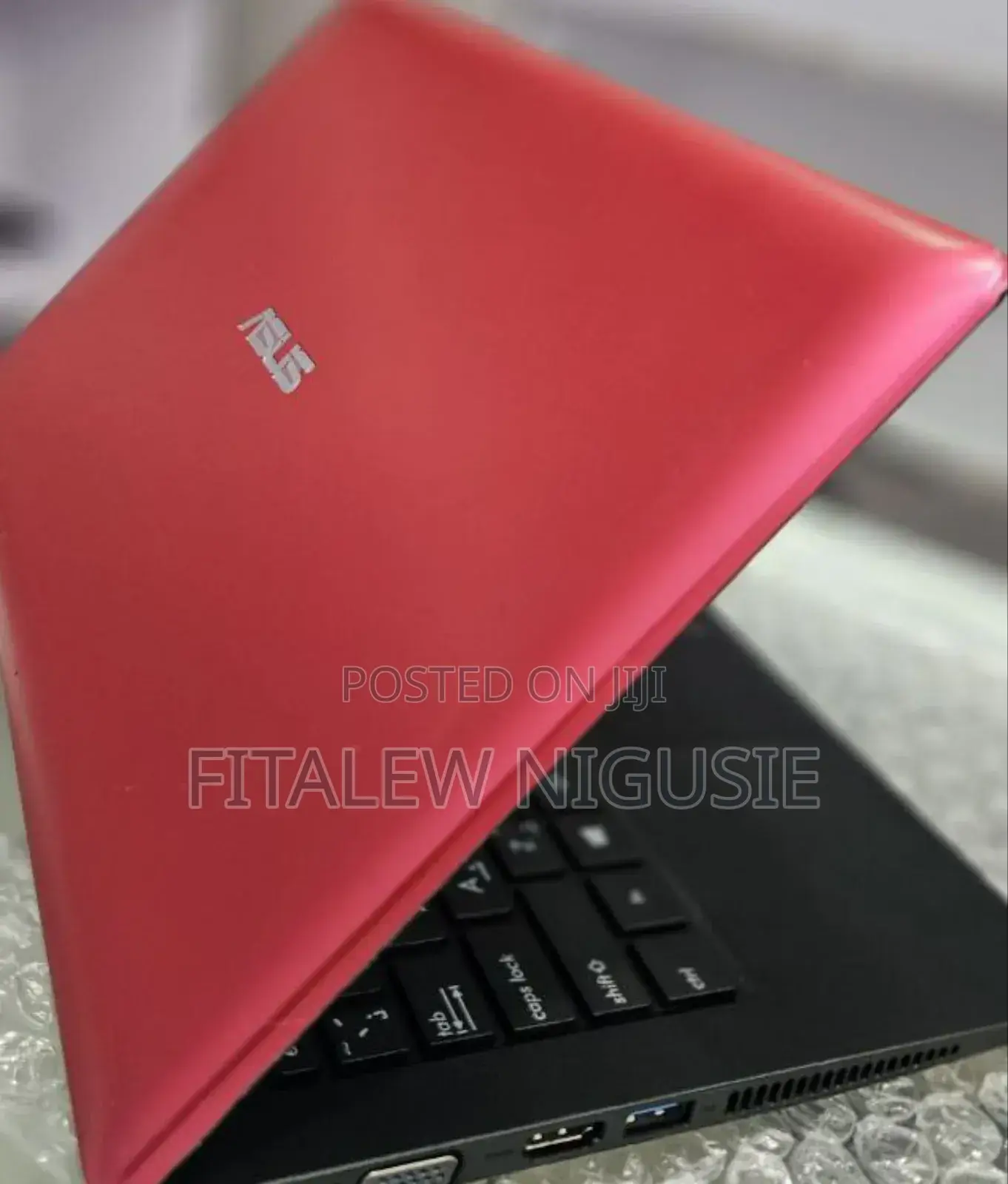 New Laptop Asus 2GB SSD 320GB