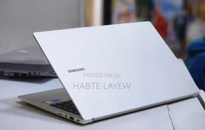 New Laptop Samsung Galaxy Book4 Ultra 8GB Intel Core I5 SSD 512GB