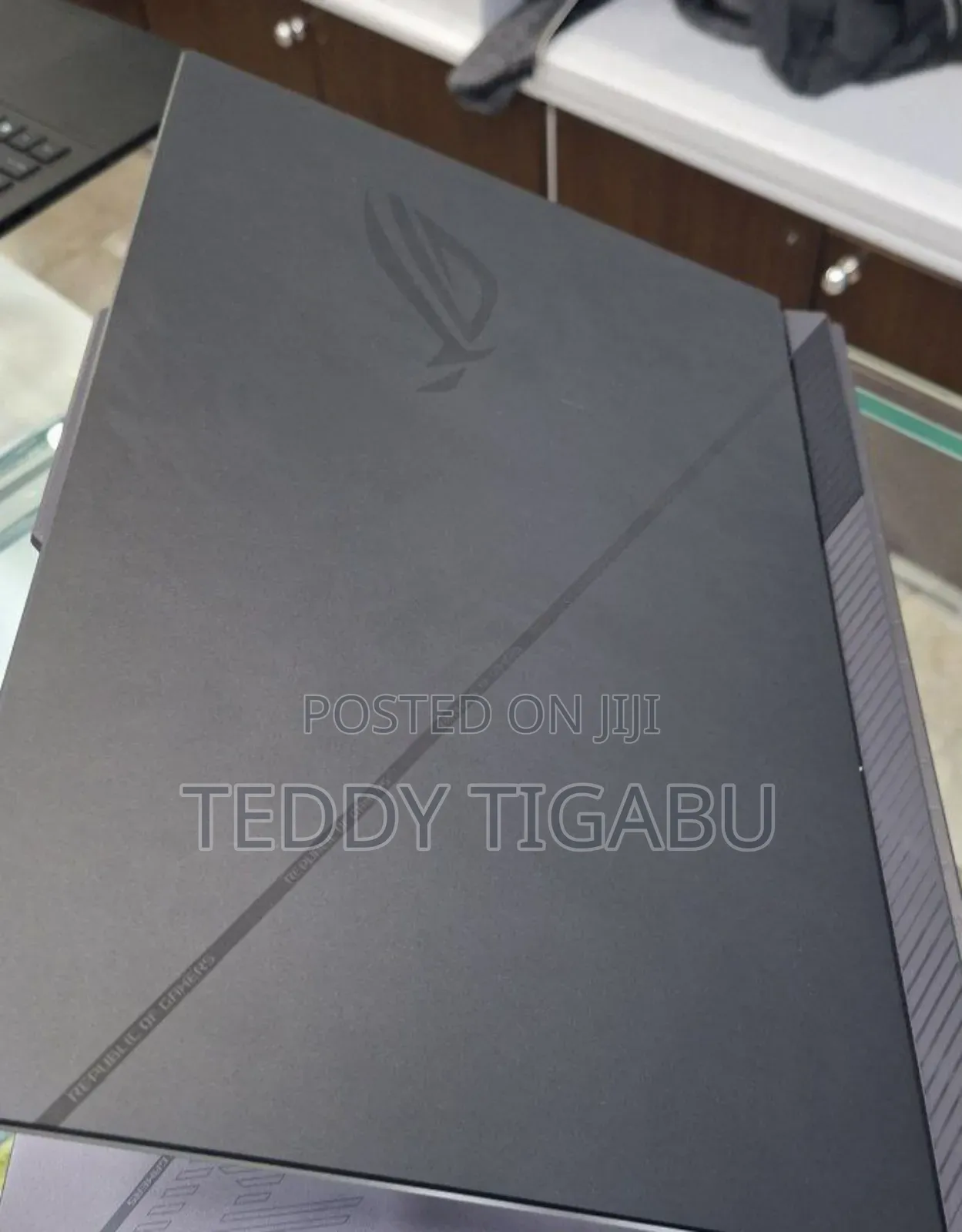 New Laptop HP Omen 17 16GB Intel Core I7 SSD 1T