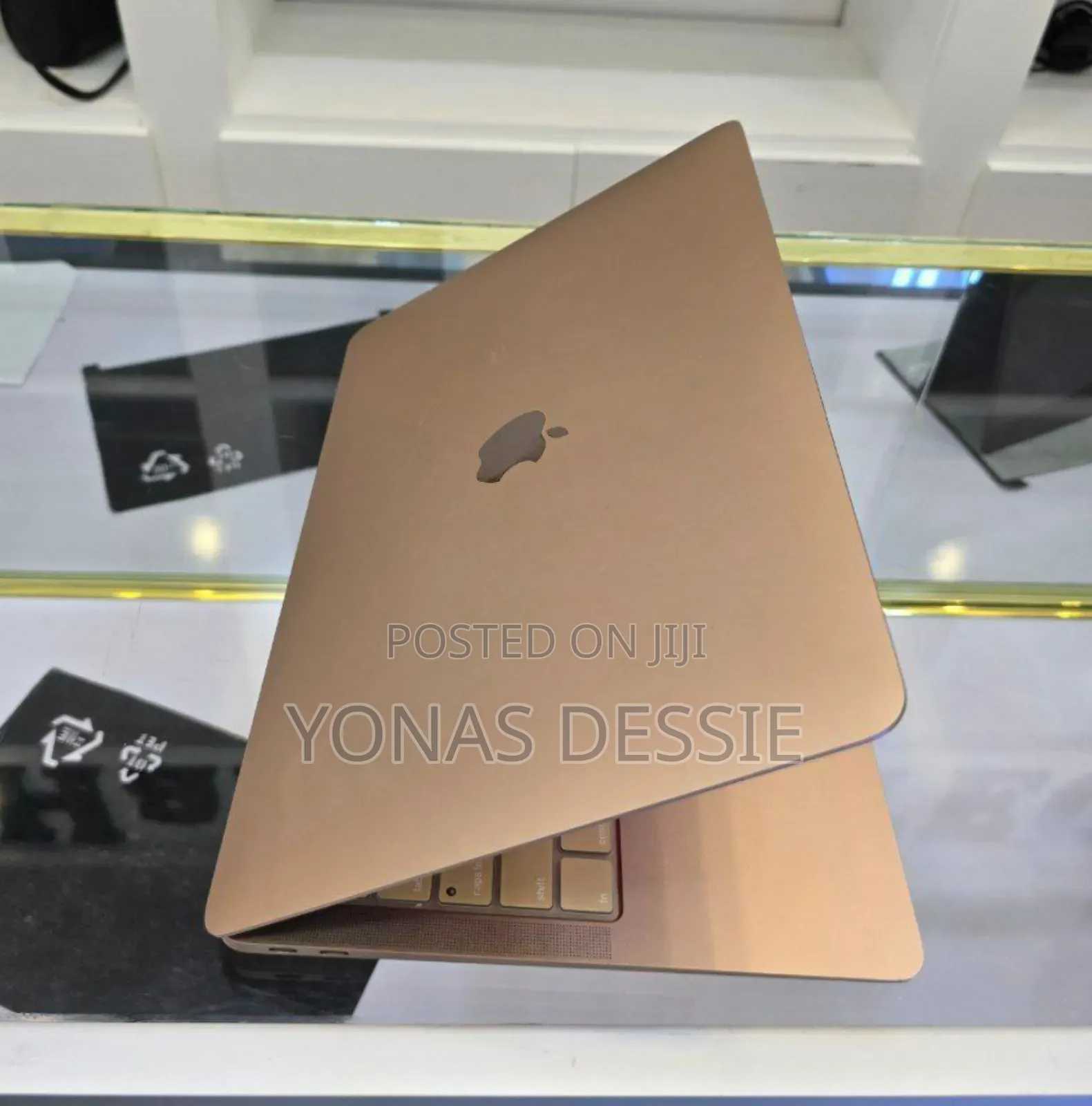 New Laptop Apple MacBook Air 2020 M1 8GB SSD 256GB