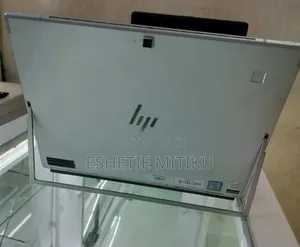 Photo - New Laptop HP Elite X2 1011 G1 8GB Intel Core I5 SSD 256GB