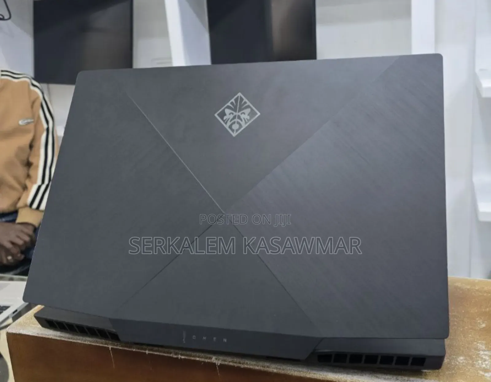 New Laptop HP Omen 17 16GB Intel Core I7 SSD 1T