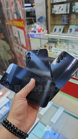Photo - New Samsung Galaxy A24 128 GB Black