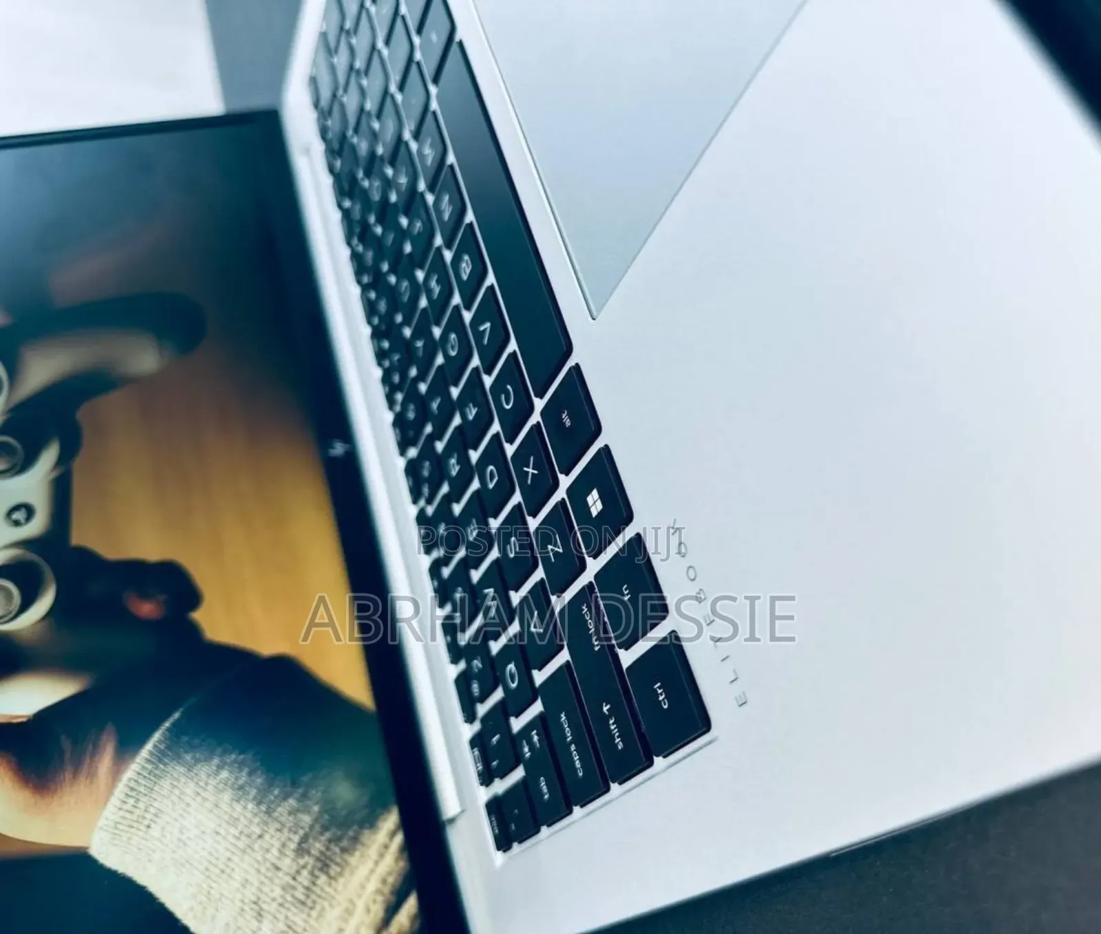 New Laptop HP EliteBook 840 G9 16GB Intel Core I7 SSD 512GB