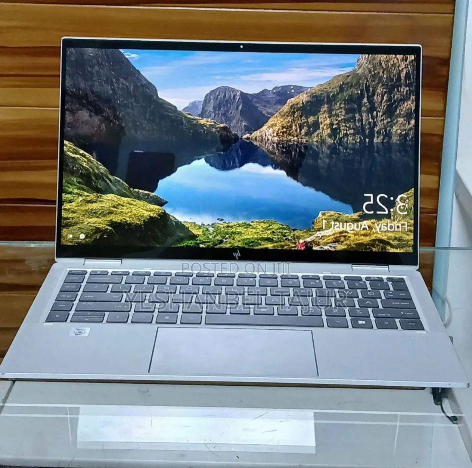 New Laptop HP EliteBook 1040 G8 16GB Intel Core i7 SSD 512GB