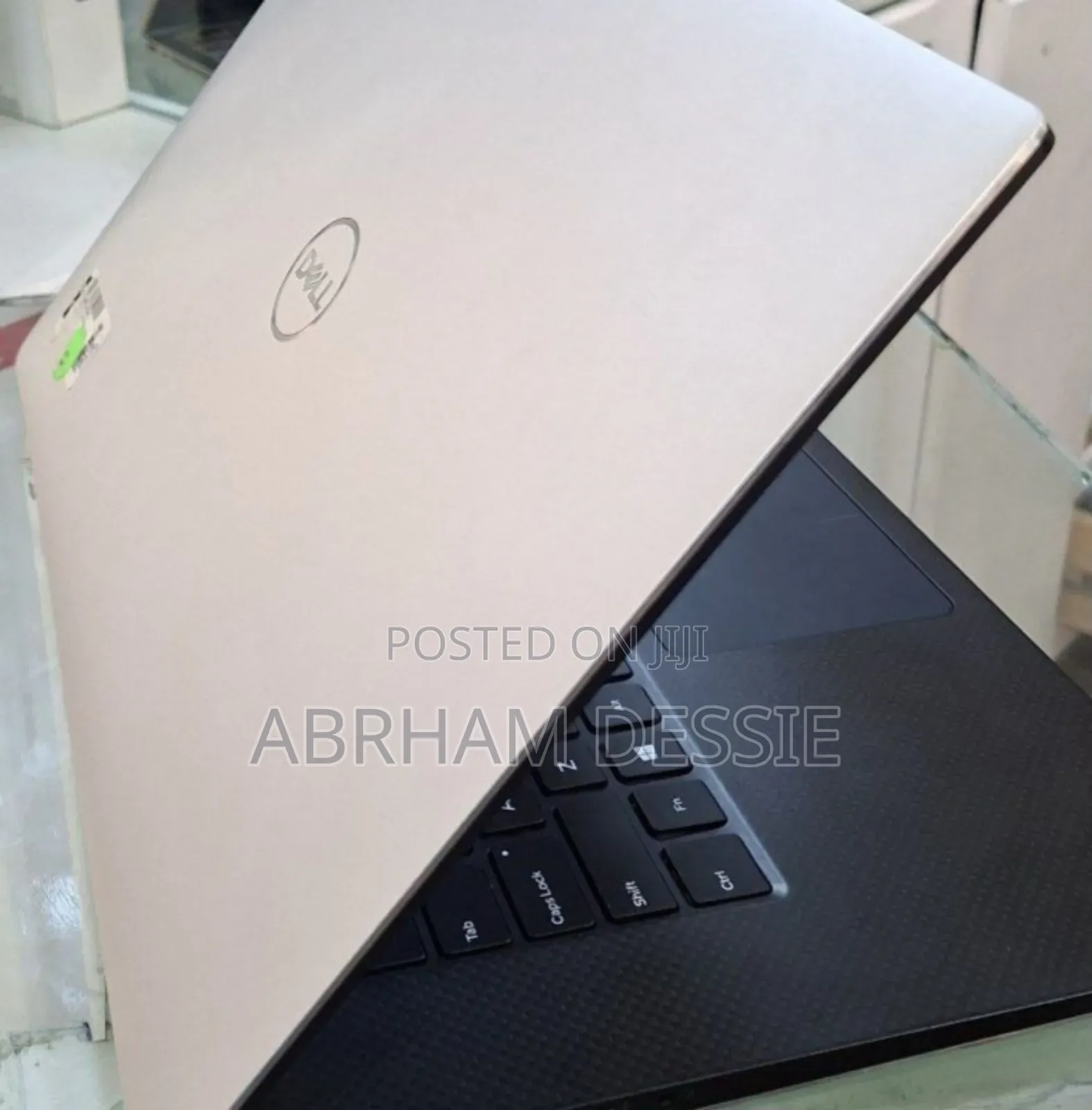 New Laptop Dell Precision 5540 16GB Intel Core I7 SSD 512GB