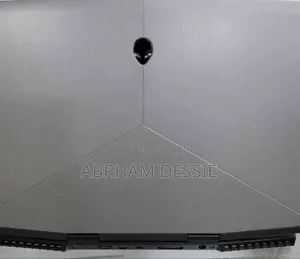 New Laptop Alienware Area-51m 16GB Intel Core I7 SSD 512GB